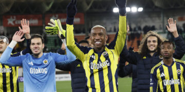 Fenerbahçe, Alanya’dan 3 puanla dönüyor!