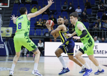 Fenerbahçe Beko 90-82 TOFAŞ