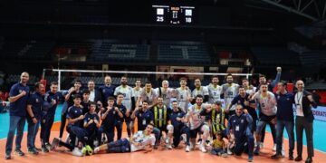 Fenerbahçe Medicana, CEV Kupası'nda play-off turuna yükseldi! Fenerbahçe Medicana, CEV Kupası’nda play-off turuna yükseldi!
