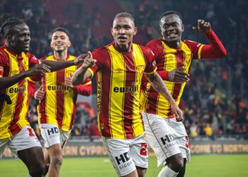 Göztepe, Rizespor’u 3 golle geçti!