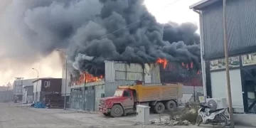 Hatay’da yangın alarmı! Peş peşe patlama sesleri yükseldi Hatay’da yangın alarmı! Peş peşe patlama sesleri yükseldi