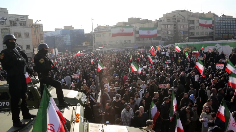 İran’daki protestolarda 3 bin 90 kişi hayatını kaybetti.