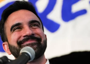 New York’un ilk Müslüman Belediye Başkanı Mamdani, İsrail yanlısı kararları iptal etti