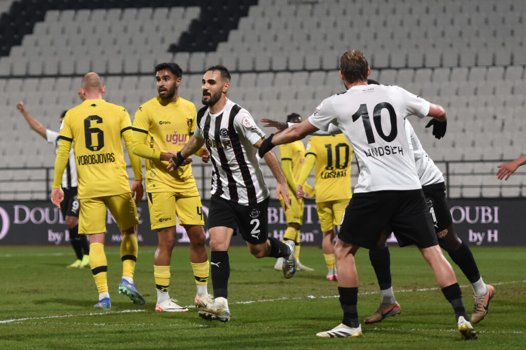 Manisa FK, İstanbulspor'a 1 attı 3 aldı! manisafk istanbulspora 1 atti 3 aldi habermeydan