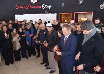 Muş Bulanık’ta, ‘Bin Umut Turnası’ projesi kapsamında resim sergisi ve kermes etkinliği!