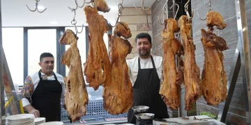 Muş büryanı, lezzeti ve besleyici yönüyle öne çıkıyor!