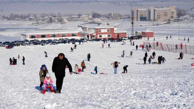 mus guzeltepe kayak merkezinde sezon acildi habermeydan