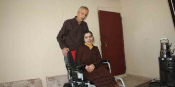 Muş Malazgirt’te, engelli bireylere tekerlekli sandalye desteği!