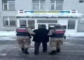 Muş'ta, 9 yıl hapis cezası bulunan firari yakalandı! Muş’ta, 9 yıl hapis cezası bulunan firari yakalandı!