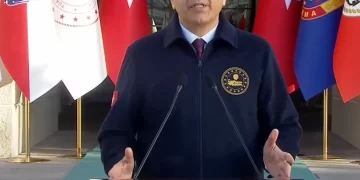 Bakan Yerlikaya açıkladı! 14 ilde 608 adrese eş zamanlı operasyon düzenlendi