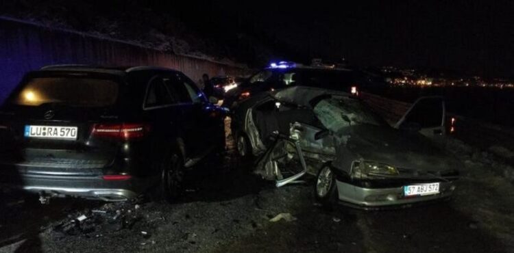 sinopta 2 otomobil carpisti 3 olu habermeydan e1767446617499