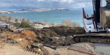 Sinop’ta, heyelan sonrası onarım çalışmaları başladı!