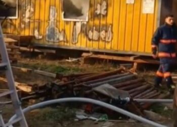 Sinop'ta, korkutan konteyner yangını! Sinop’ta, korkutan konteyner yangını!