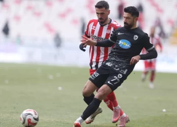 Sivasspor ile Amedspor yenişemedi! Sivasspor ile Amedspor yenişemedi!