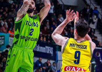 TOFAŞ, ALBA Berline son periyotta kaybetti!