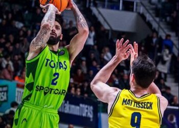 TOFAŞ, ALBA Berline son periyotta kaybetti!