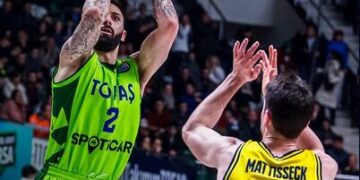 TOFAŞ, ALBA Berline son periyotta kaybetti!