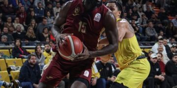 Trabzonspor, Mersin deplasmanında kazandı! Trabzonspor, Mersin deplasmanında kazandı!