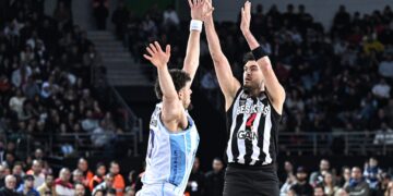 Türk Telekom, Beşiktaş’ı son topta geçti!