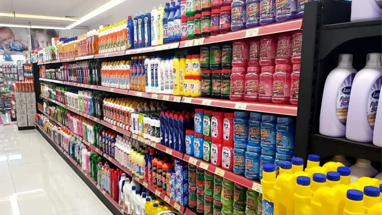 Ünlü temizlik ürünü Türkiye genelinde raflardan toplatılıyor Ünlü temizlik ürünü Türkiye genelinde raflardan toplatılıyor.