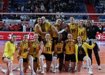 VakıfBank, Kuzeyboru’ya deplasmanda set vermedi!