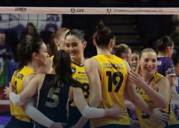 VakıfBank, Le Cannet'i Faransa'da 3-0'la geçti! VakıfBank, Le Cannet’i Faransa’da 3-0’la geçti!
