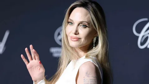 Angelina Jolie ABD'yi terk ediyor Angelina Jolie ABDyi terk ediyor Habermeydan