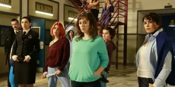 Avlu dizisinin geri dönüş planları askıya alındı