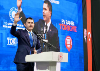 Bakan Kurum: Tüm ülkelerin imrenerek izlediği bir toparlanma süreci yaşadık