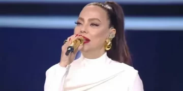 Ebru Gündeş sahne ücretiyle şaşırttı