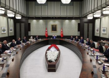 Erdoğan: Hükûmet olarak üretenin, ihraç edenin, istihdam sağlayanın yanındayız