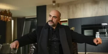 Eşref Rüya dizisine Erol Babaoğlu Ölü Yaşar rolüyle katıldı