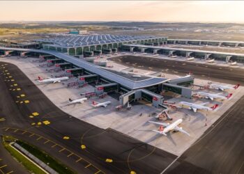 İGA İstanbul Havalimanı ''Havalimanı Platin Ödülü''nü kazandı İGA İstanbul Havalimanı ”Havalimanı Platin Ödülü”nü kazandı