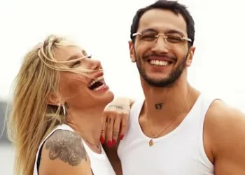 İrem Derici, Melih Kunukçu’yu sildi