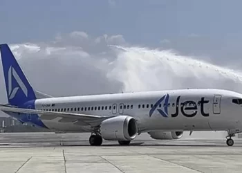 İstanbul-Tahran seferindeki uçak Ankara’ya acil iniş yaptı