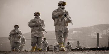 Jandarma Komandolardan Kış Tatbikatı