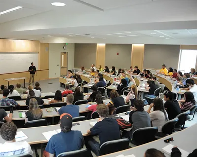 YÖK Başkanı Özvar açıkladı! Kontenjanı azaltılacak bölümler hangileri? Kontenjani azaltilacak bolumler habermeydan