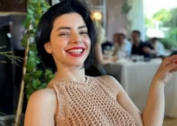 Merve Boluğur camiden paylaşım yaptı Merve Boluğur camiden paylaşım yaptı