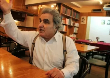 Necdet Kökeş yaşamını yitirdi