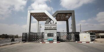 Refah sınır kapısı çift taraflı açıldı! Refah sınır kapısı çift taraflı açıldı!