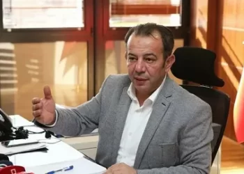 Tanju Özcan kimdir? Kaç yaşında ve nereli?