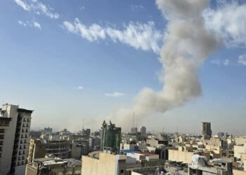 ABD ve İsrail İran’a saldırı başlattı!