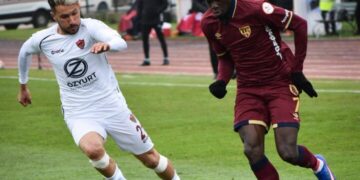 Bandırmaspor, Hatayspor önünde 3 puanı 4 golle aldı!