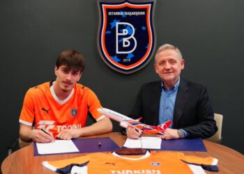 Başakşehir, 17 yaşındaki Saba Kharebashvili’yi açıkladı!