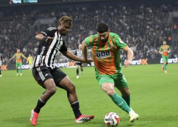 Beşiktaş ile Alanyaspor yenişemedi!