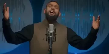 Kabe'de Hacılar ilahisini söyleyen Celal Karatüre kimdir? Kabe’de Hacılar ilahisini söyleyen Celal Karatüre kimdir?