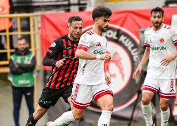 Çorum FK, Ümraniyespor engelini 2 golle aştı!