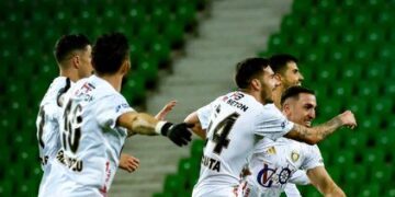 Erzurumspor FK, Sakarya’da 1 attı 3 aldı!