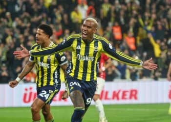 Fenerbahçe, Gençlerbirliği’ni 3 golle geçti!