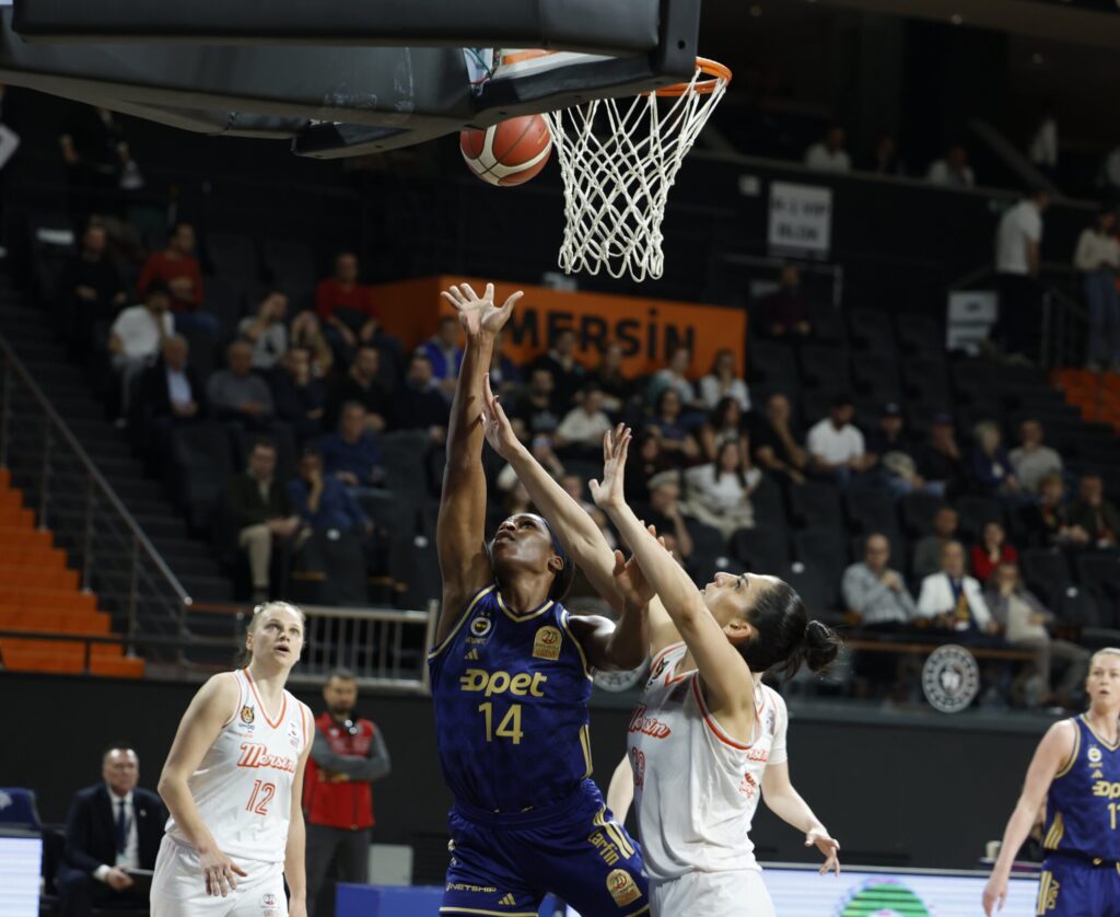 Fenerbahçe Opet, Mersin'den farklı galibiyetle dönüyor! fenerbahce opet mersin den farkli galibiyetle donuyor habermeydan scaled e1771685975206